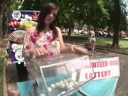 歐美有趣的裸體整蠱節目搞笑短片